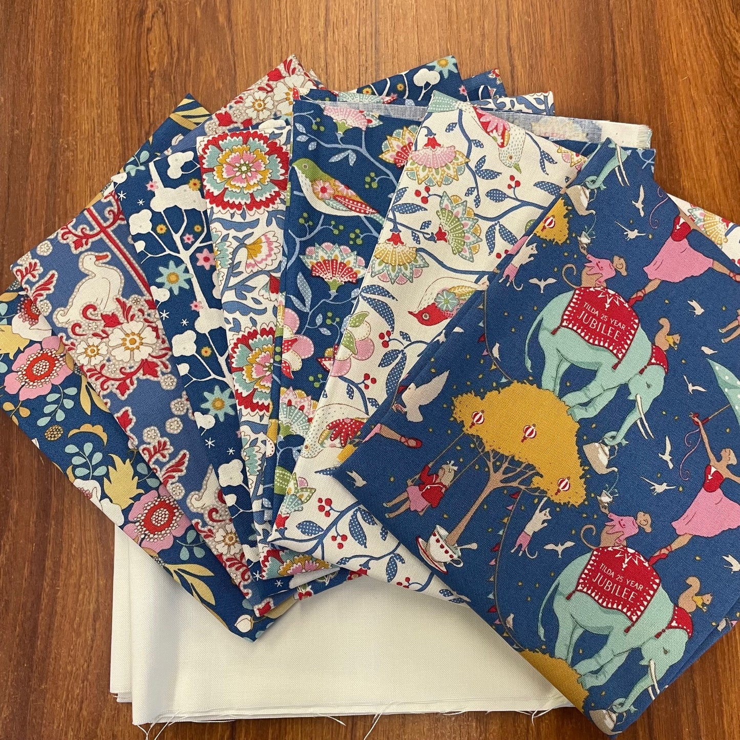 Pathways kit using Tilda Jubilee