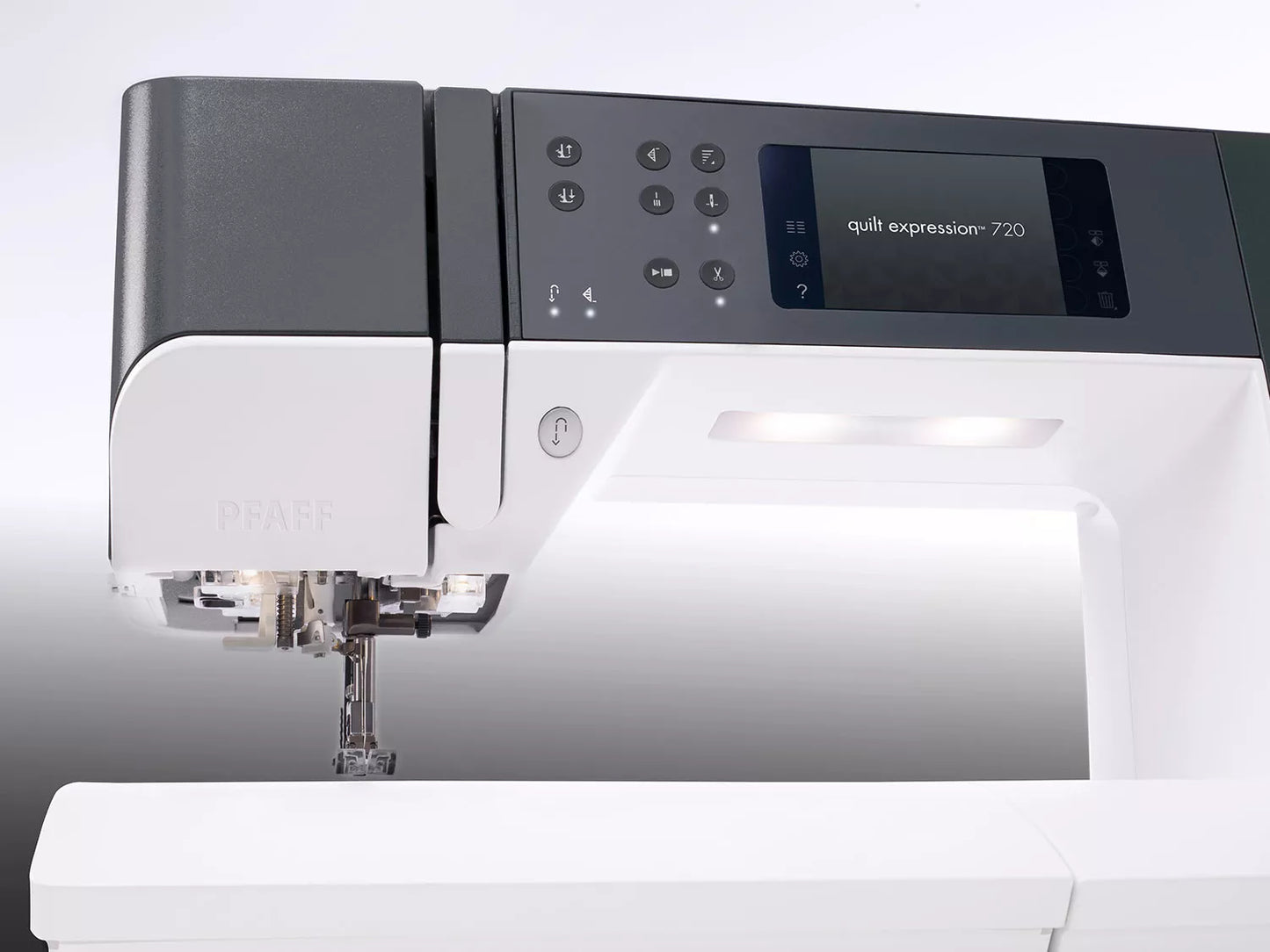 Limited Stock of Quilt Expression 720 Sewing Machine - open box stock